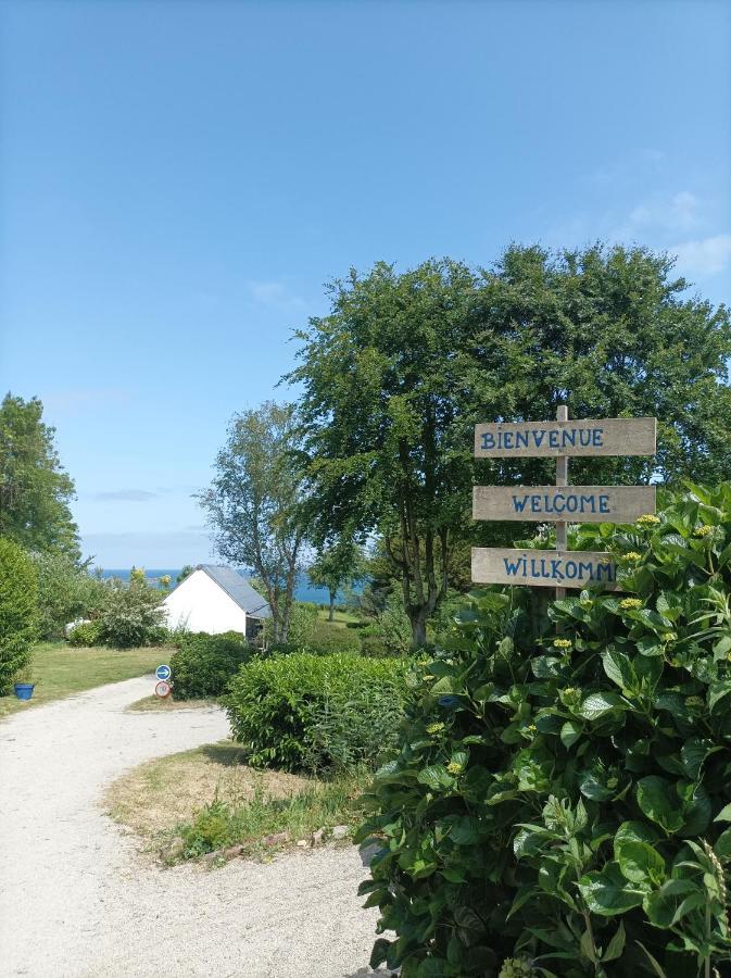 Plestin-les-Grèves Les Hortensias Grande Tente Familiale Deux Chambres Et Sejour Vue Mer Sur Camping Nature מראה חיצוני תמונה